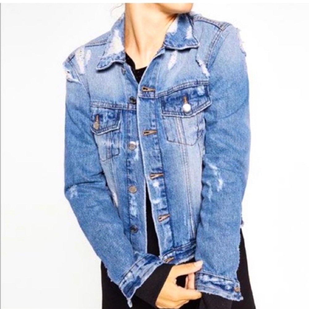 Zara distressed jean jacket. Light wash. Size Medium